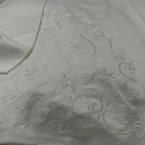 David's Bridal 2003 White Strapless Princess Wedding Dress Embriodered Dress 6 - Picture 7 of 15